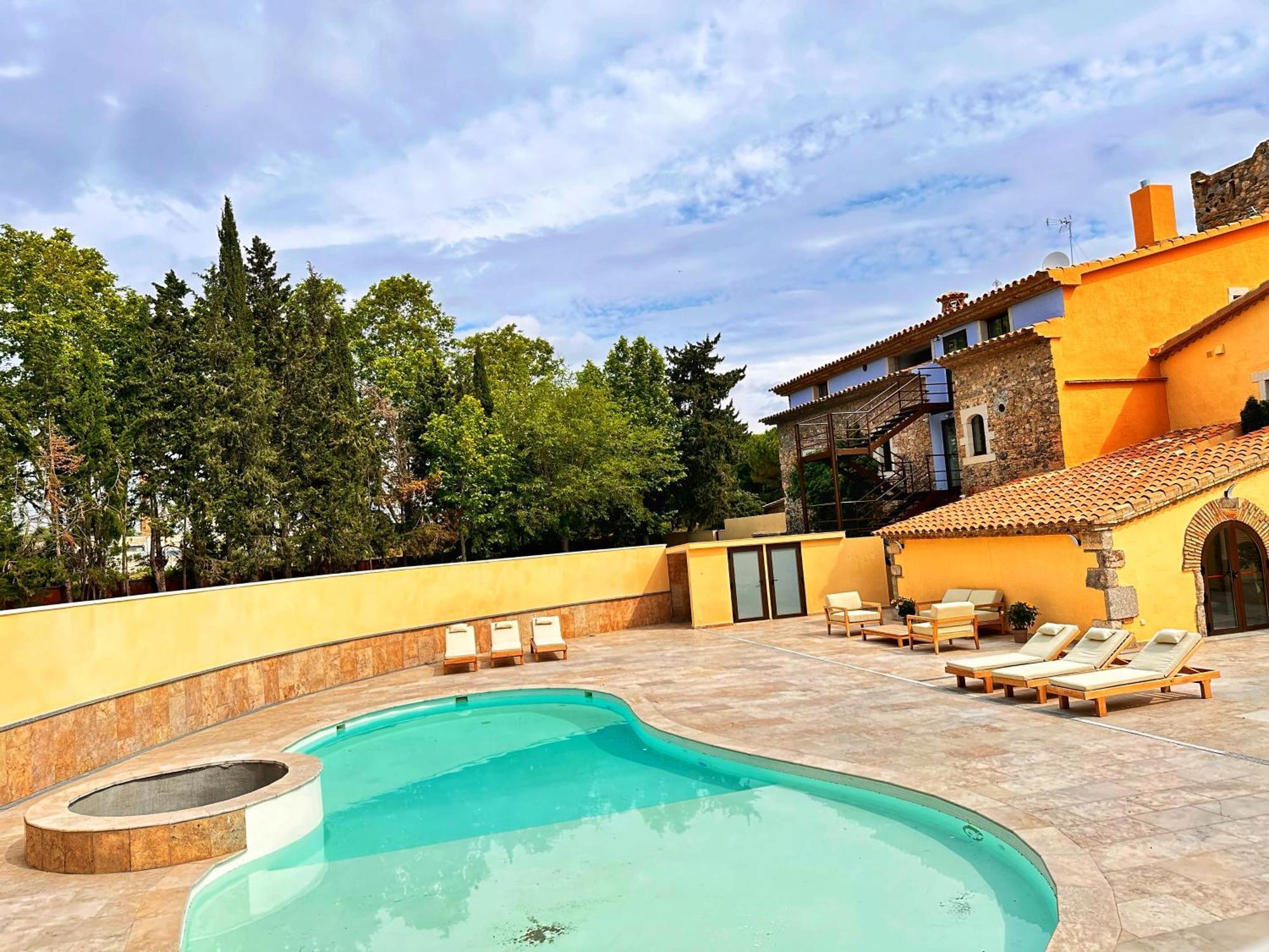 Boutique Hotel Comtal Empuries Roses Exterior foto